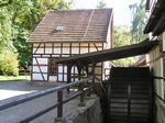 Wasserrad mit Pochwerk